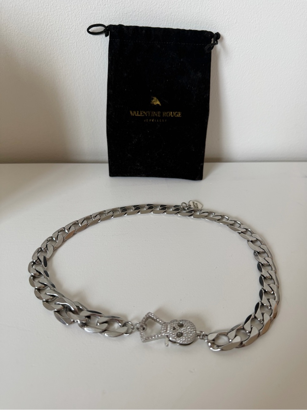 Skull Valentine Rouge Necklace
